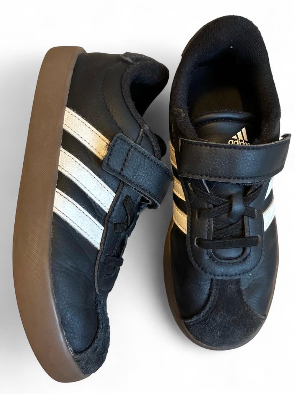 Adidas Kids Sneakers Size 1 Unisex